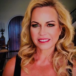 Meet your Posher, Bobbie